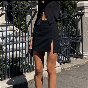 Princess Polly The Lola Black Mini Skirt Sz S US 4